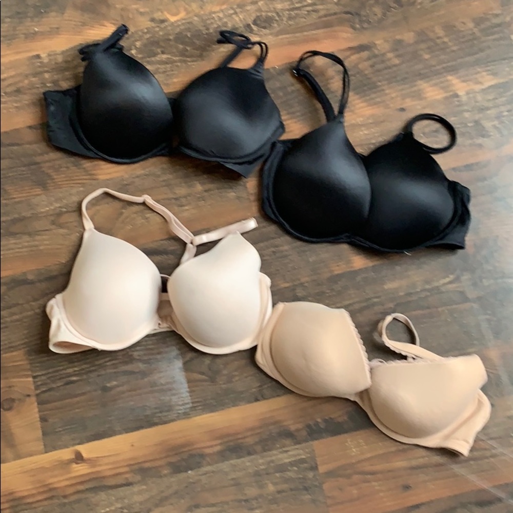 Lot of Victoria’s Secret bras